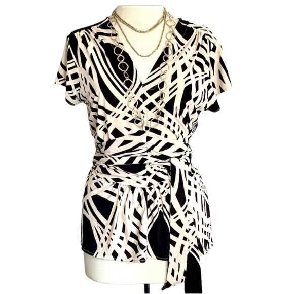 Marc Bouwer Tops - Marc Bouwer Cummerbund Tie Top